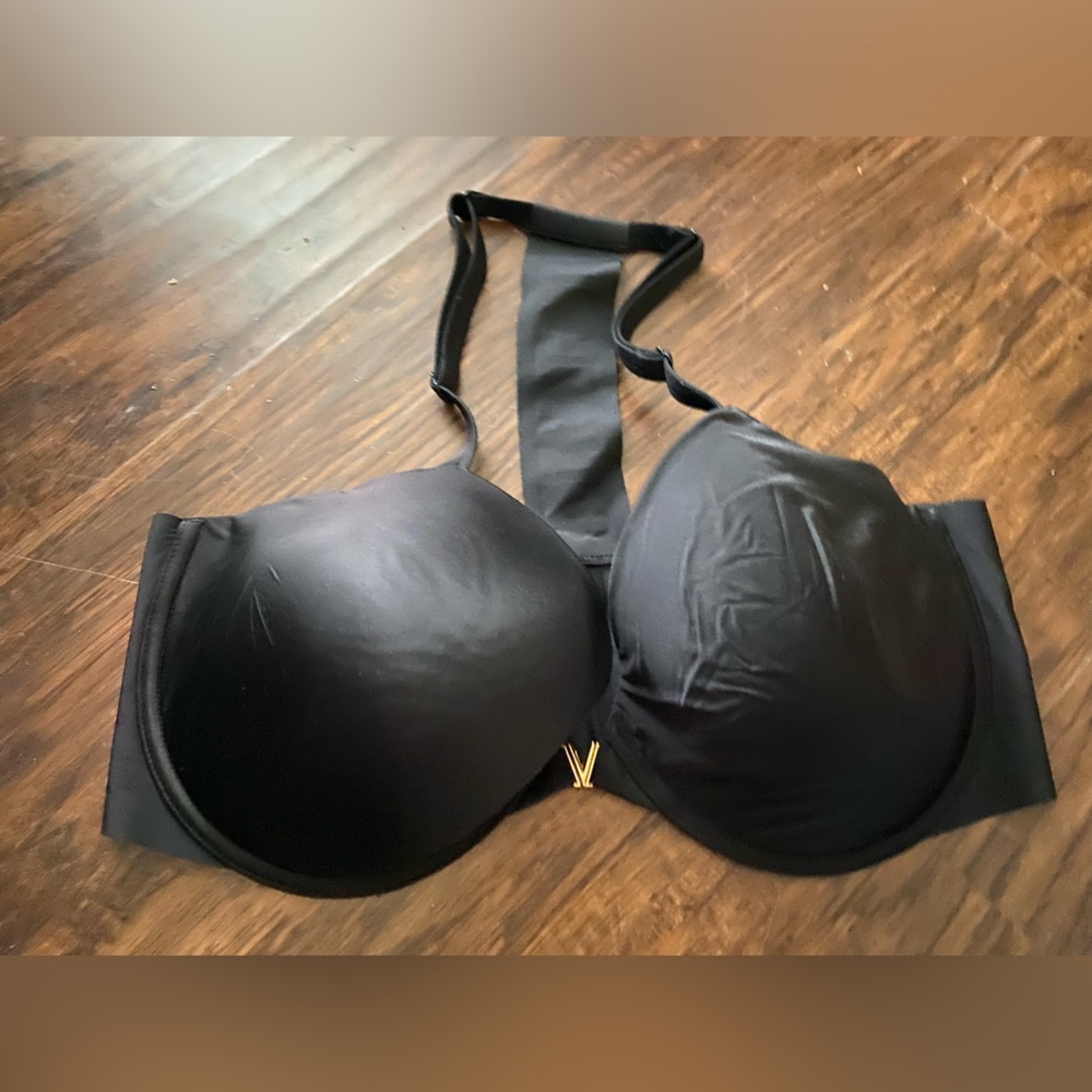 Victoria’s Secret Lined Perfect Coverage Bra 38DD